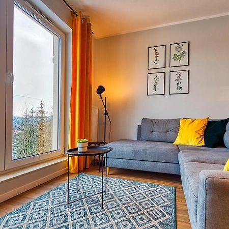 Apartament Pod Stogiem Izerskim - 5D Apartamenty Świeradów-Zdrój Esterno foto