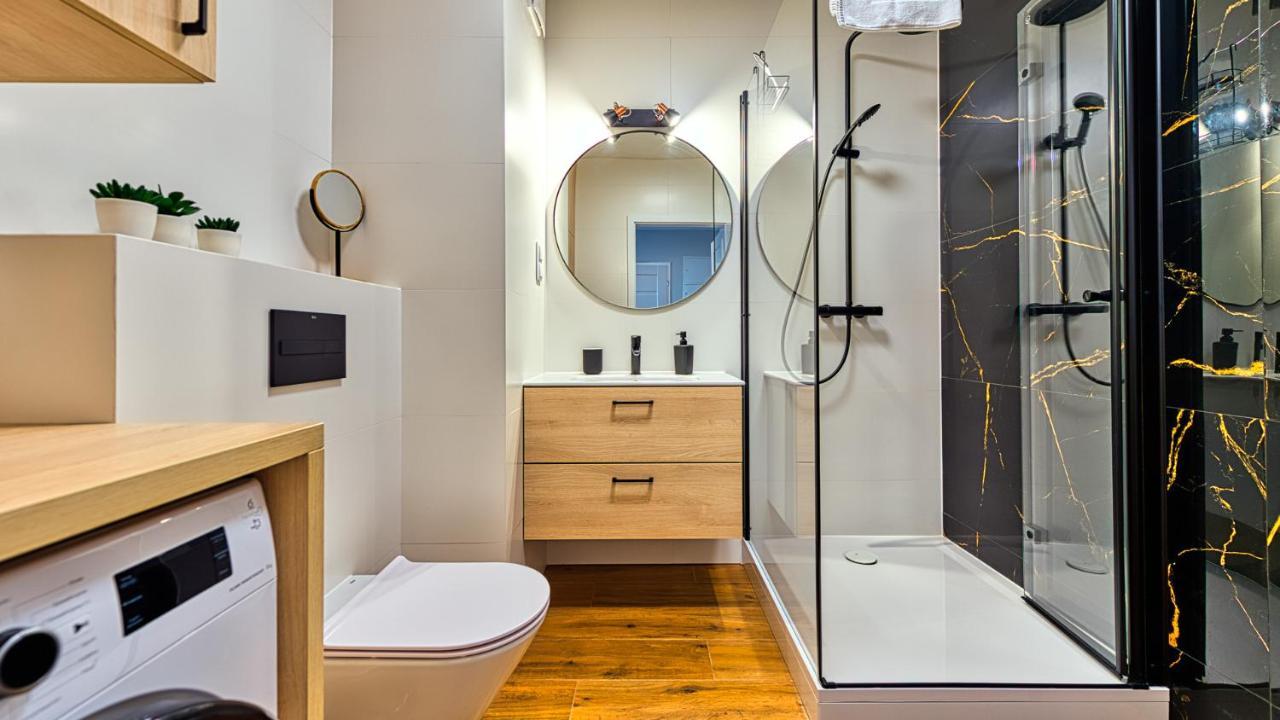 Apartament Pod Stogiem Izerskim - 5D Apartamenty Świeradów-Zdrój Esterno foto