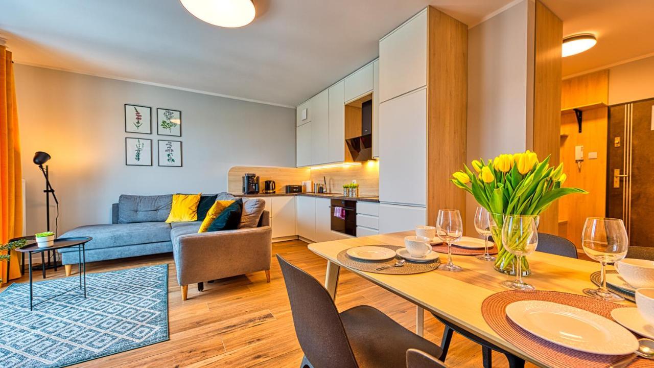 Apartament Pod Stogiem Izerskim - 5D Apartamenty Świeradów-Zdrój Esterno foto